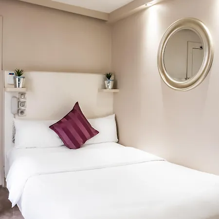 Nation Montmartre Hotel Paris