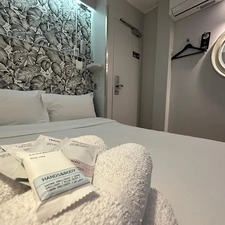 Hotel Nation Montmartre Paris