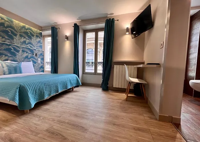 Hotel Nation Montmartre Parigi