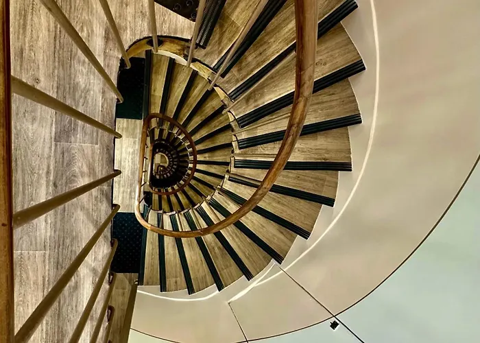 Nation Montmartre Hotel 3*