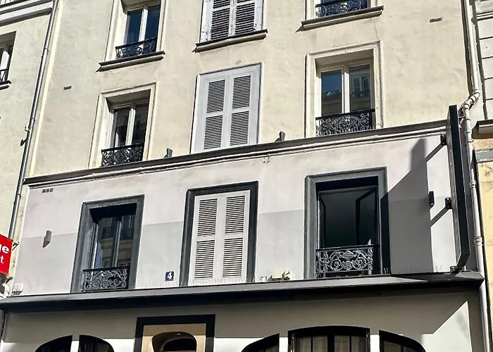 Nation Montmartre 3*