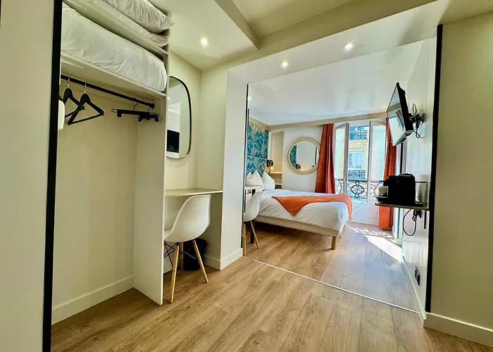 Nation Montmartre 3*