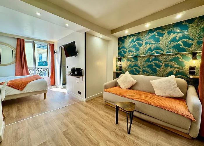 Nation Montmartre Hotel Parigi