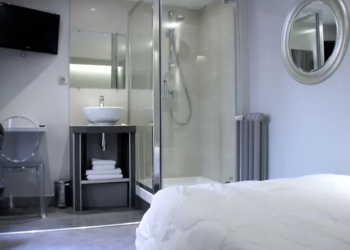 Nation Montmartre Hotel Parigi