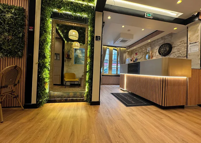 Hotel Nation Montmartre Parigi