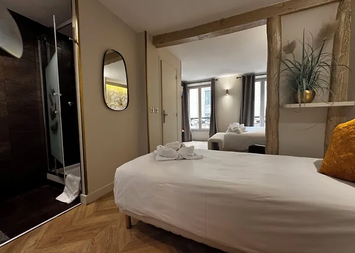 Hotel Nation Montmartre 3*