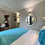 蒙马特国家酒店