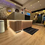 蒙马特国家酒店 酒店 3*