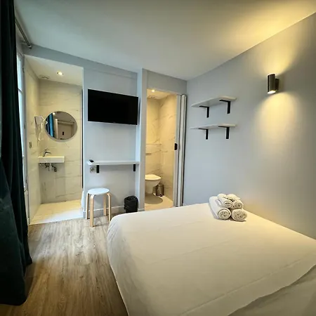 Otel Nation Montmartre 3*